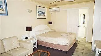 ***  Caloundra City Centre Motel Австралия